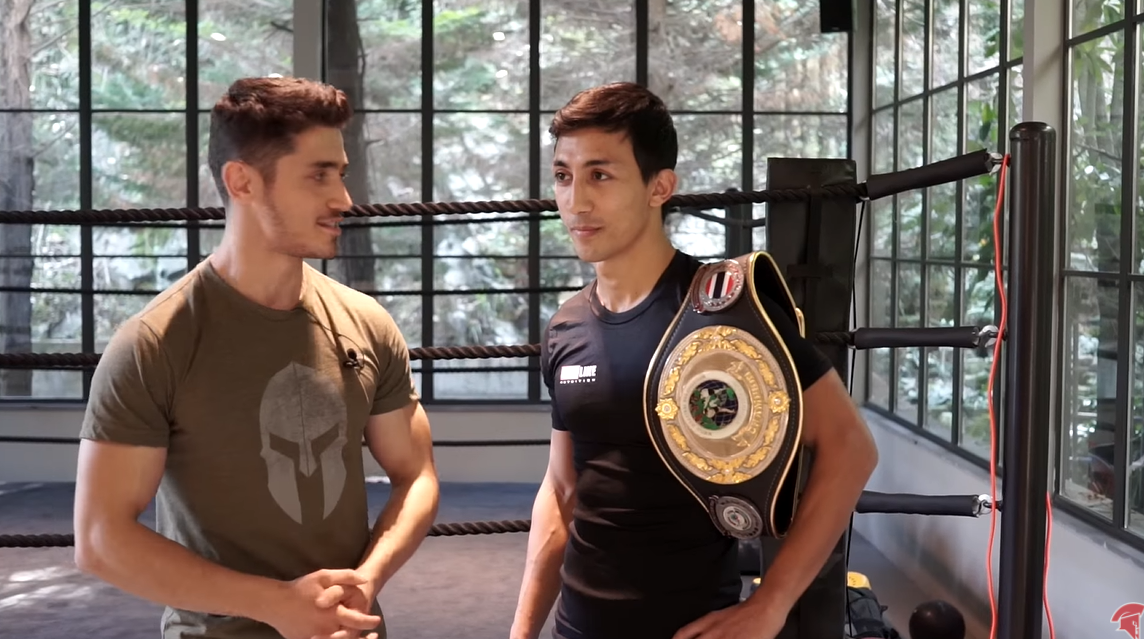 AĞIRSAĞLAM FURKAN & MUAY THAI ŞAMPİYONU ÖMER İLHAN YILMAZ